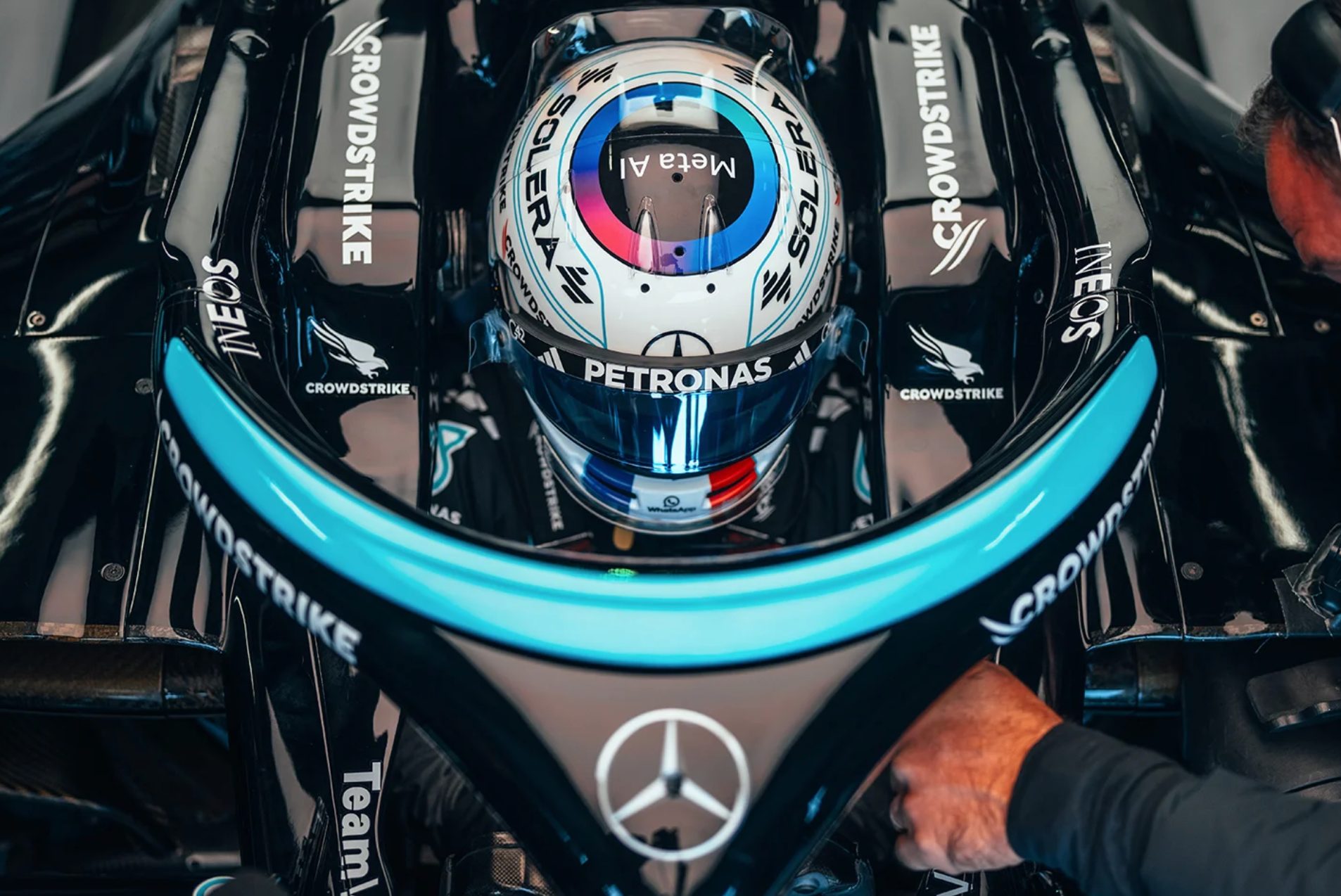 Doriane Pin's racing helmet, top view